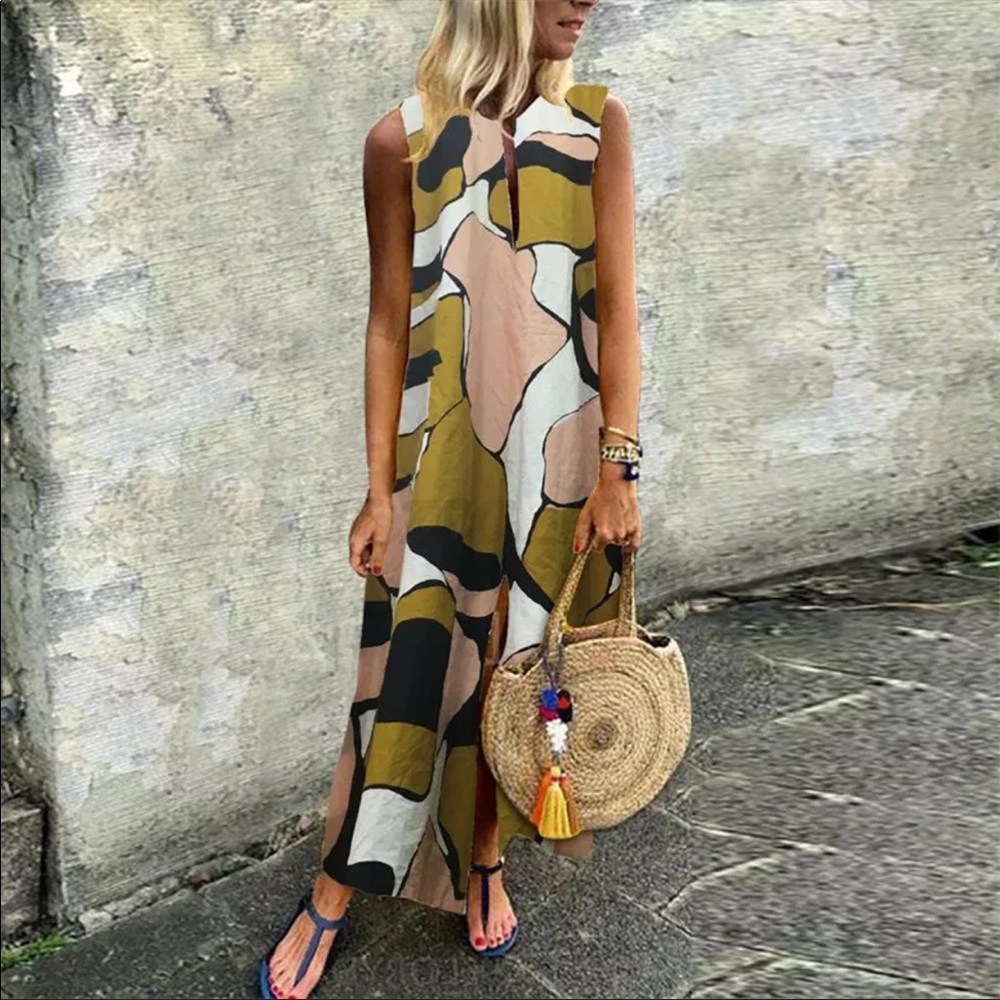 Abstract Print, Sleeveless, Kaftan Style Maxidress